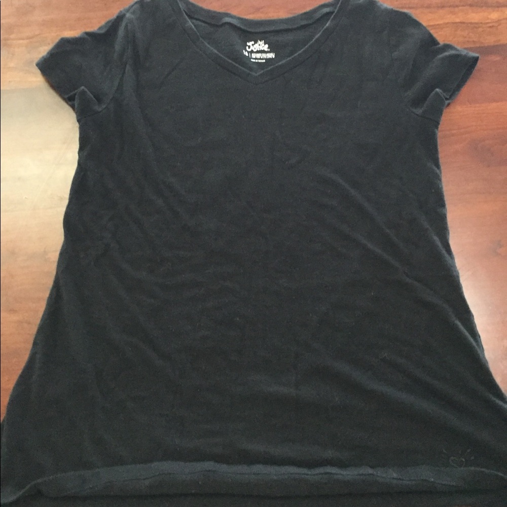 Short sleeve black shirt